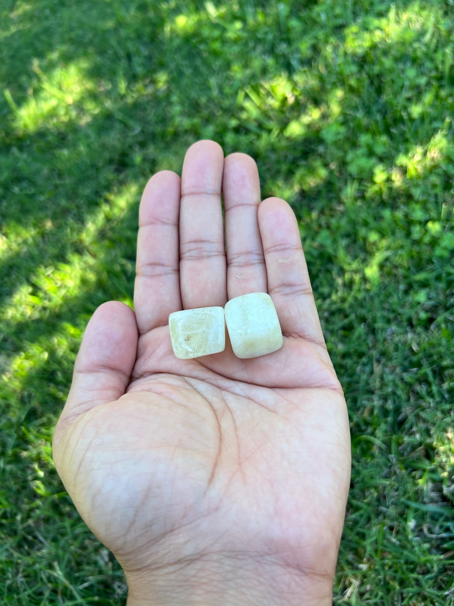 ✨ Manifest Abundance with the Citrine Crystal Gift Set! ✨
