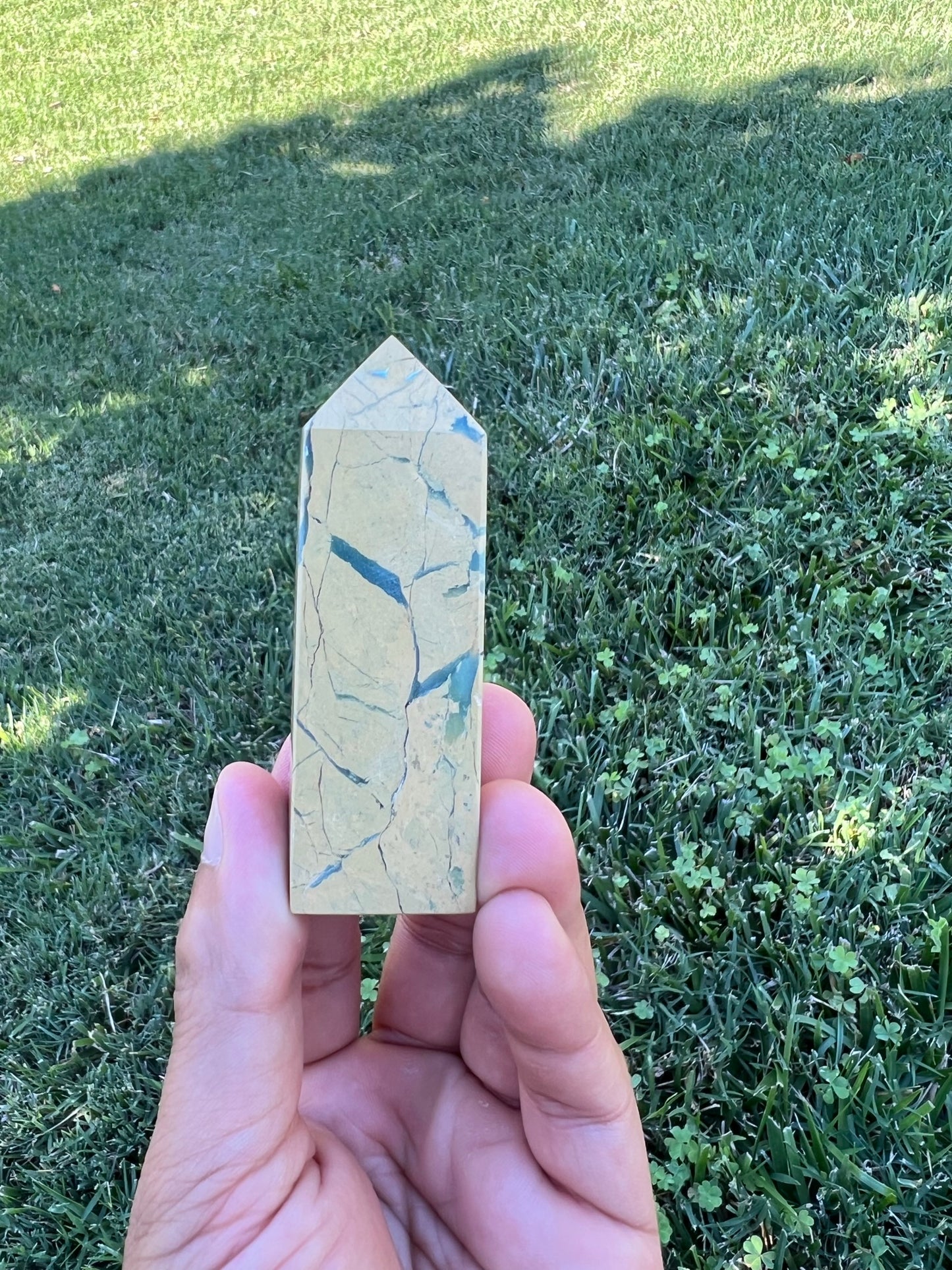 🌿 Connect with Nature's Energy with a Green Vein Jasper Tower! 🌿