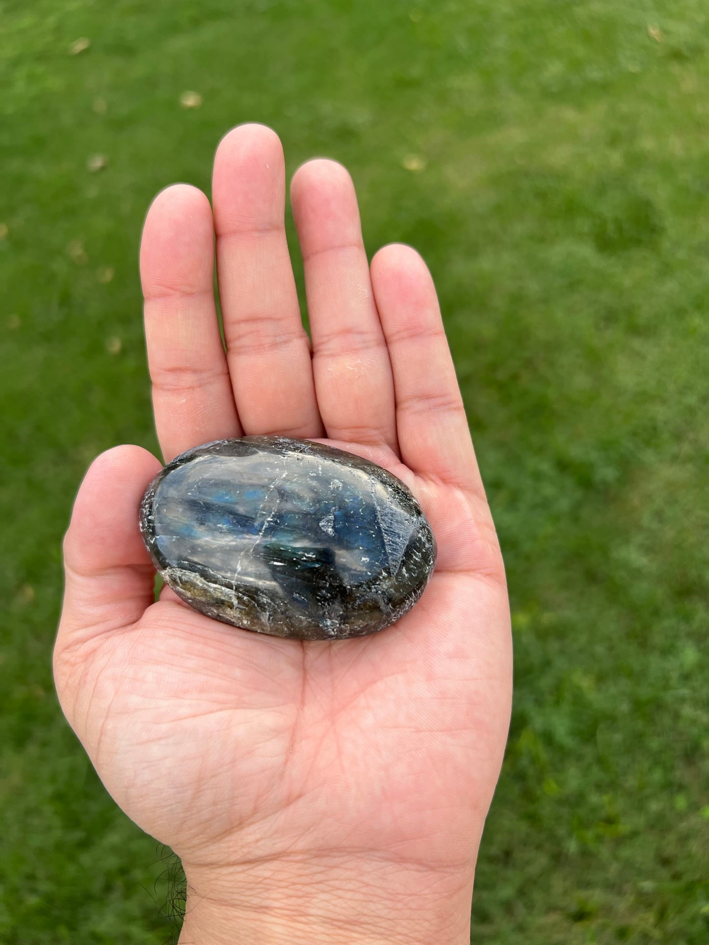 Elevate Your Practice with Our Exquisite Palmstones