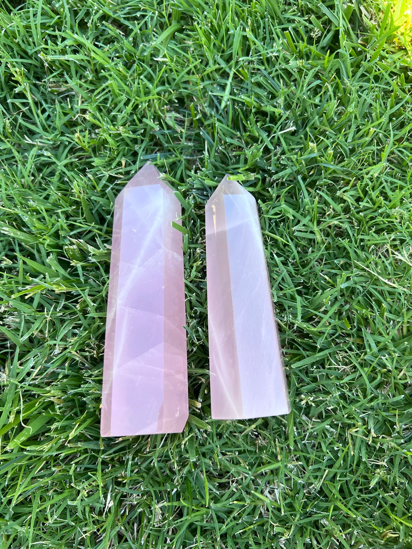 ✨Embrace Love & Harmony with a Rose Quartz Obelisk Tower✨