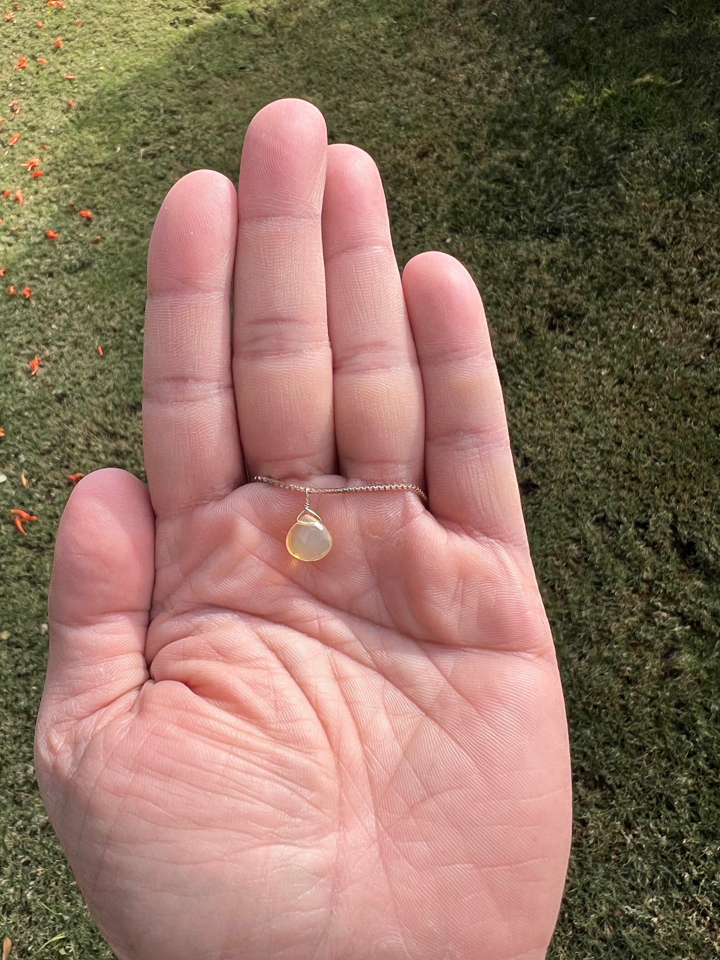 š Embrace the Magic of Light with an Ethiopian Opal Pendant! š