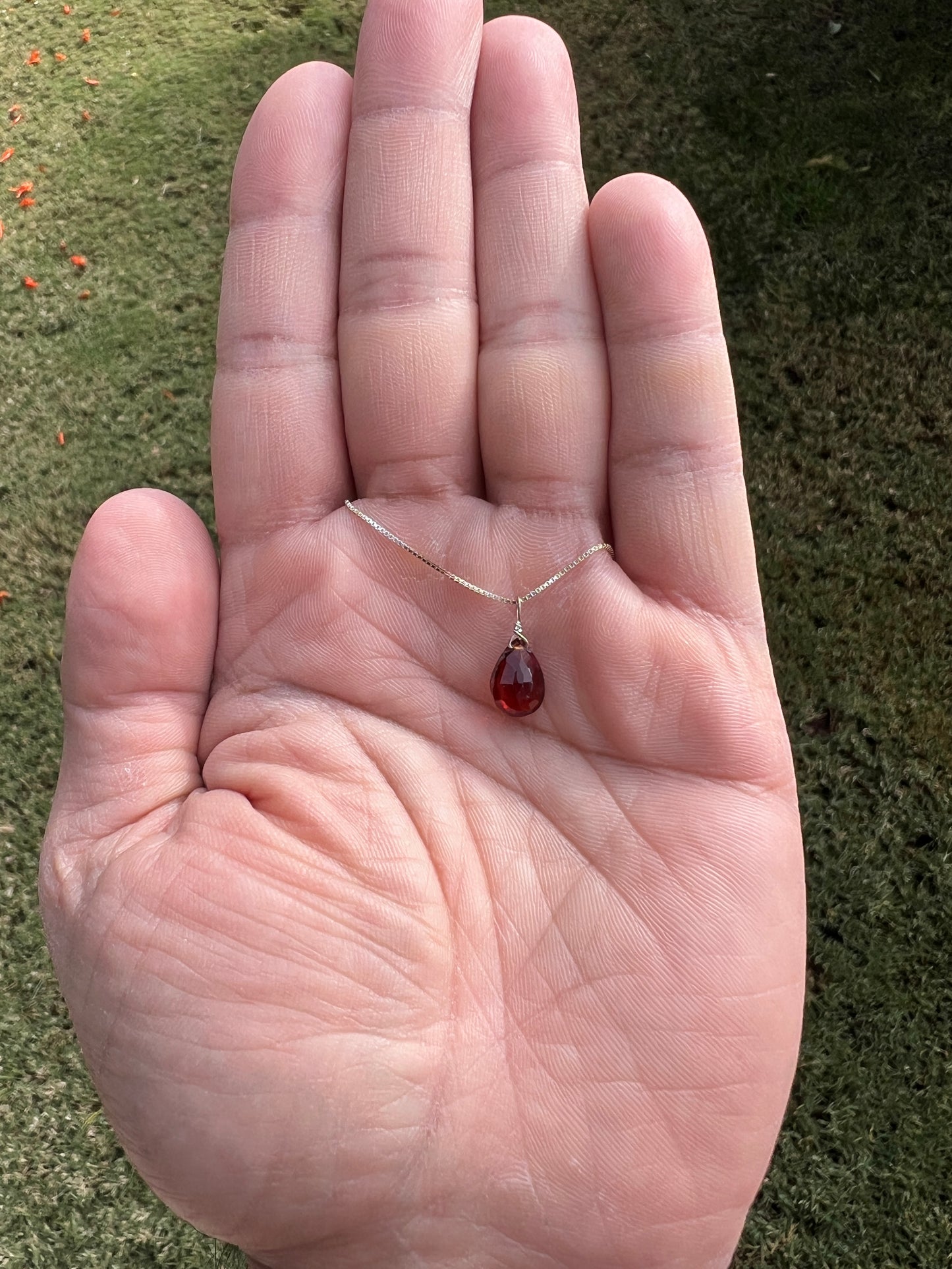 š„ Embrace Grounded Confidence with an African Smoky Citrine Pendant! š„