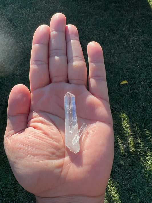 ✨ Unleash Your Inner Radiance with Colombian Clear Quartz ✨