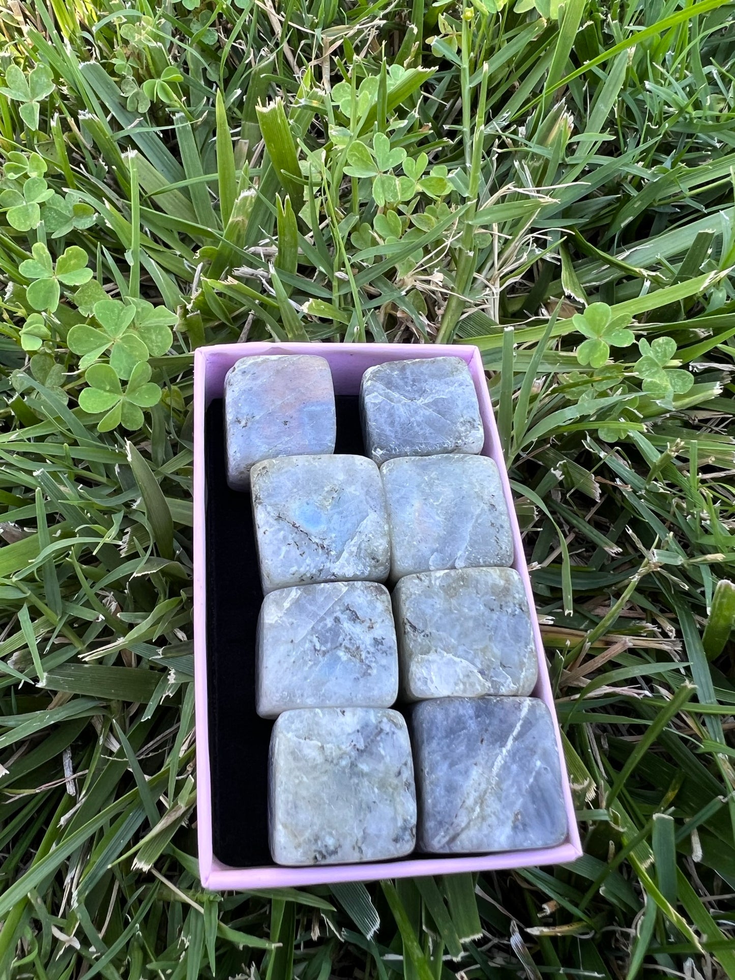 🌙 Embrace Magic with the Rainbow Moonstone Crystal Gift Set 🌙